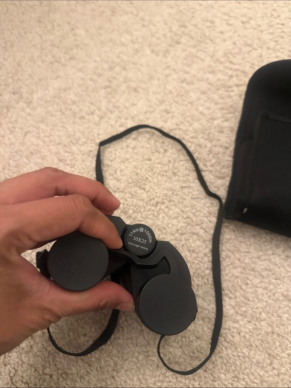 Black VR Binocular Headset with Carry Case